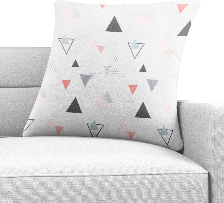 Подушка квадратная Cortin «Дождь из треугольников»